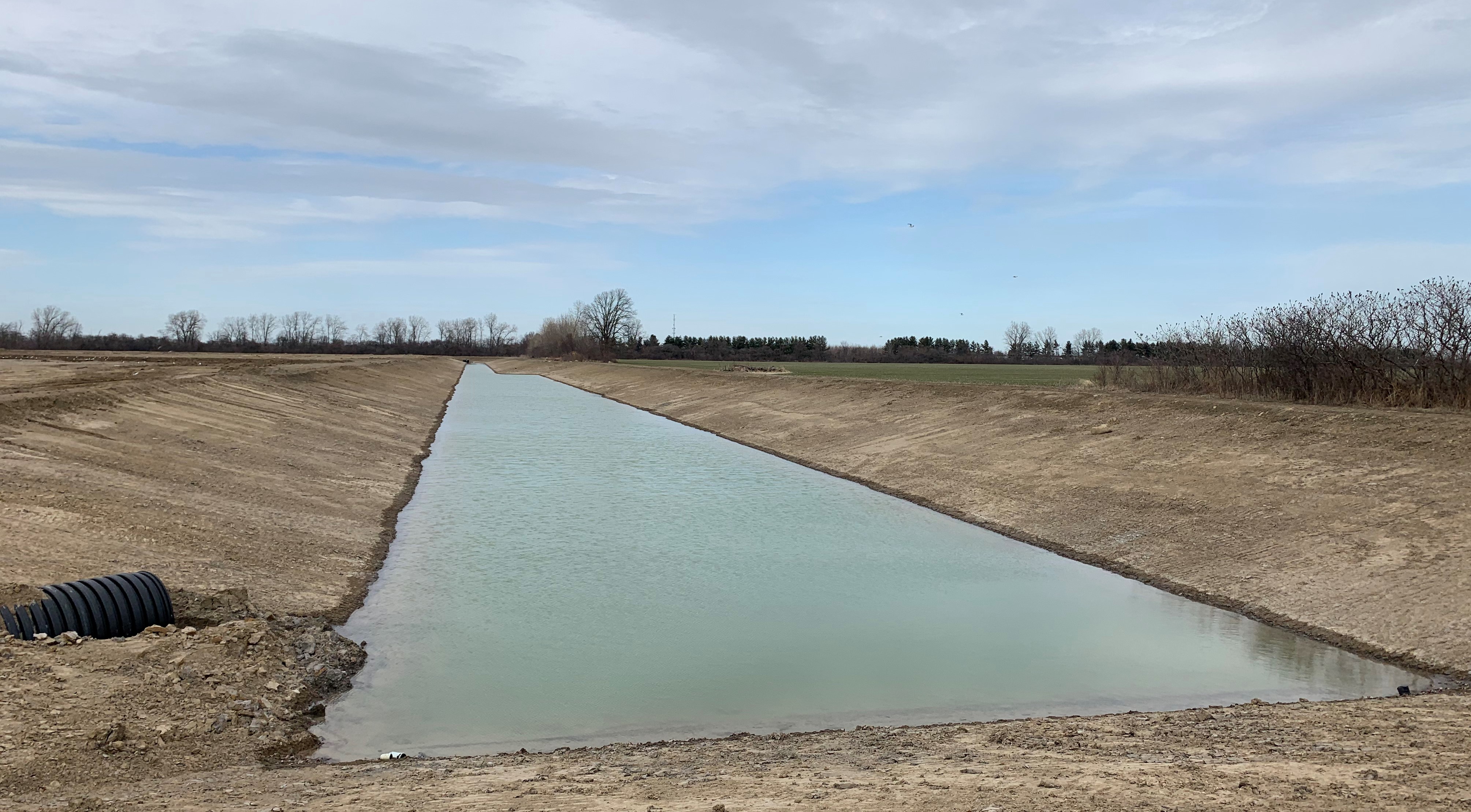 Large Retention Water Reservoirs